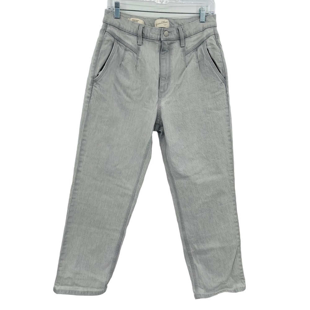 Universal Thread High-Rise Straight Leg Jeans - Light Gray
